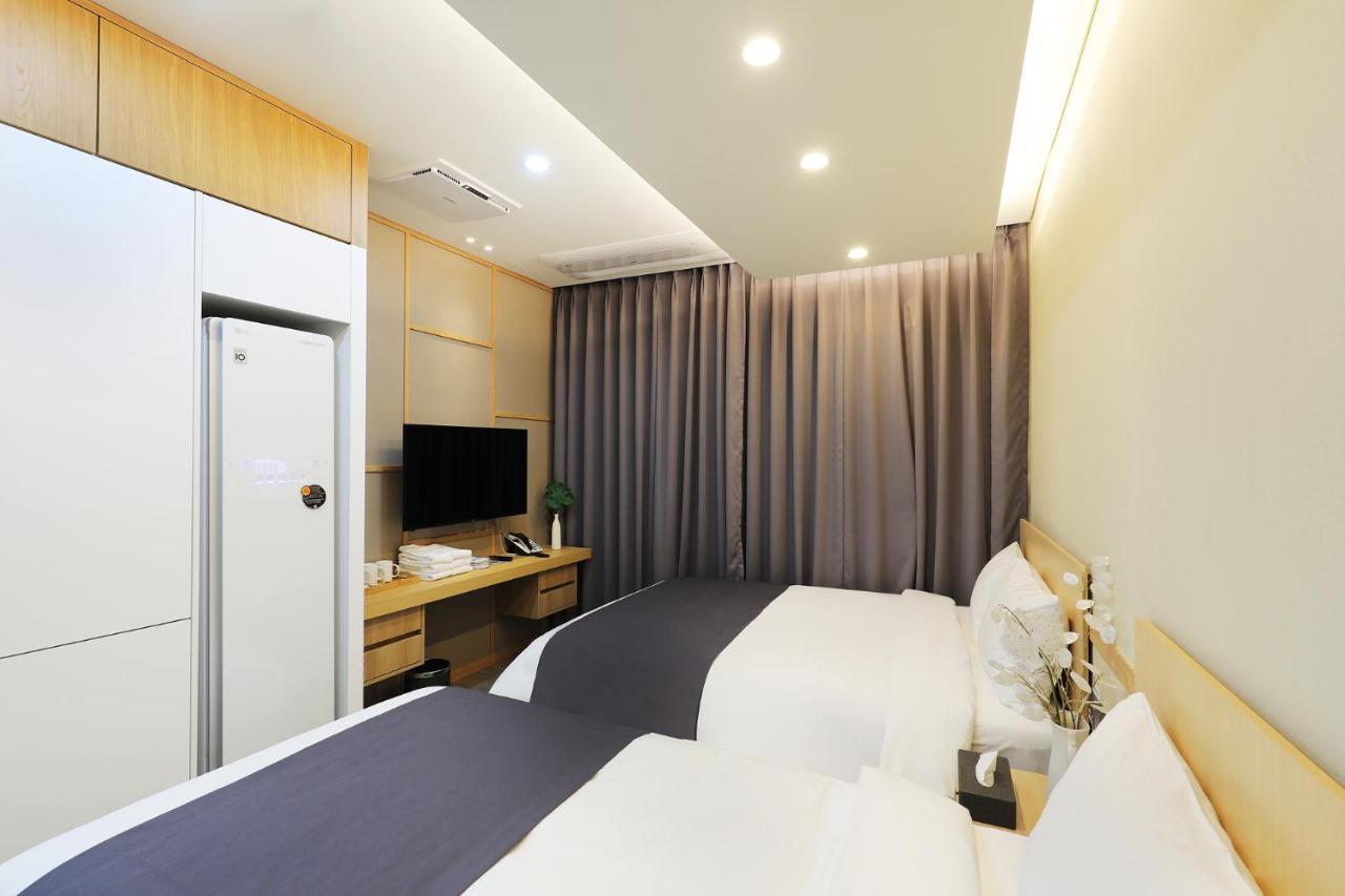 The Stay Classic Hotel Myeongdong Seoul Exterior photo